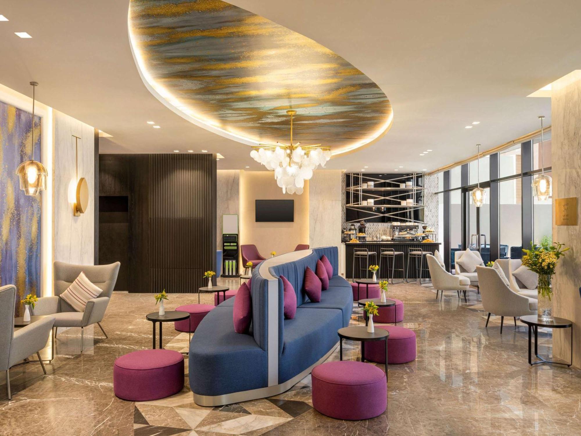 Mercure Riyadh Al Anoud Exterior photo